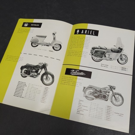 Catalogo delle motociclette, varie marche e prezzi del1961 in olandese. Buono