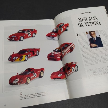 Rivista bimestrale Alfa Romeo World, n. 3 del 1990. Copertina polverosa