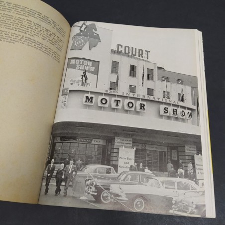 Rivista di automobilismo Velocità, numero 6 del 1958. Sbiaditure e spellature