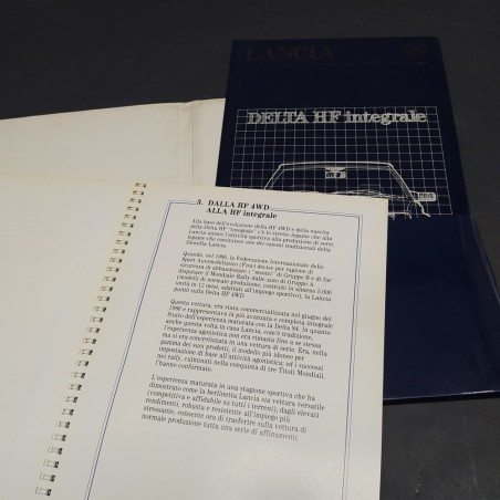 Cartellina stampa delle vetture Lancia Delta HF integrale, 1987. Graffi