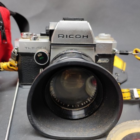 Set macchina fotografica Ricoh 40I con ottiche aggiuntive e borsa