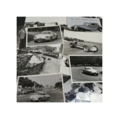 Lotto di 48 fotografie di vetture Alfa Romeo anni '30/'60, vari formati. Macchie 2