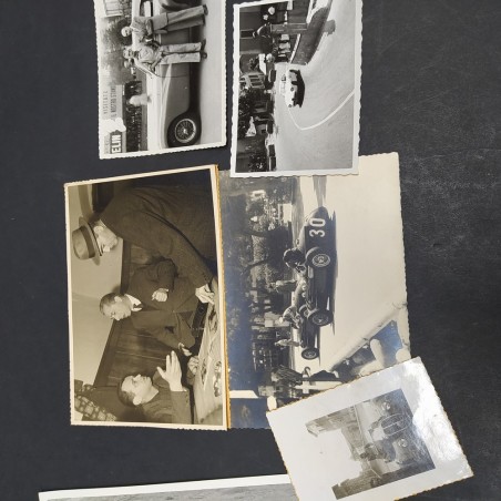 Lotto di 48 fotografie di vetture Alfa Romeo anni '30/'60, vari formati. Macchie