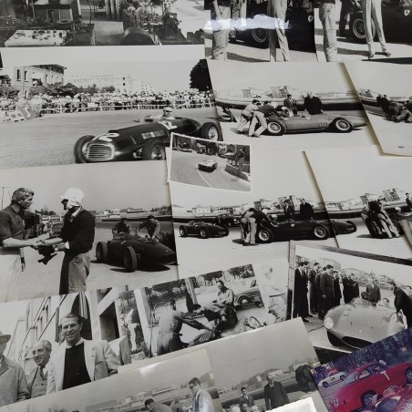 Lotto di 33 foto di vetture Ferrari storiche anni '50/'60 con annotazioni