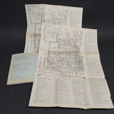 Libretto uso e manutenzione vetture Lancia Gamma Berlina, 1977. Discreto