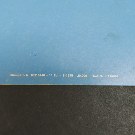 Catalogo parti di ricambio auto Fiat X 19 multilingue, 1975. Spellature