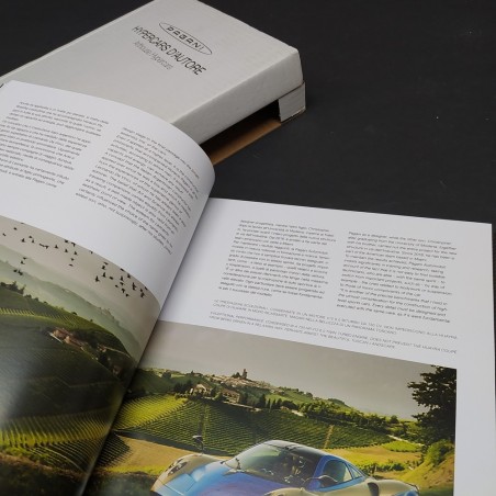 Libro Pagani Hypercars d'autore - Daniele Buzzonetti - Artioli Ed. 2021 - 320 pp