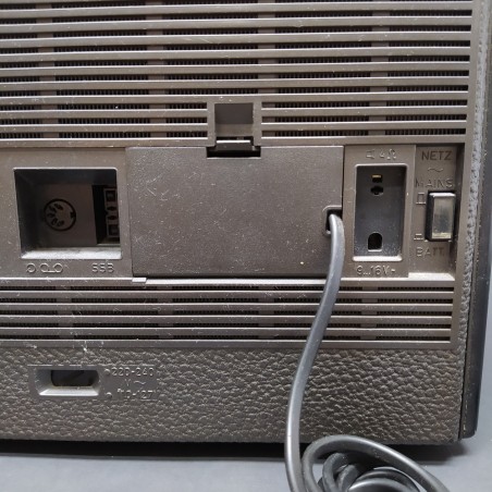 Radio Grunding satellit 2100 usata testata funzionante