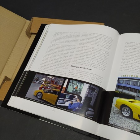 Libro Lamborghini 50 anni di fascino e passione Buzzonetti Artioli 2015 320 pp