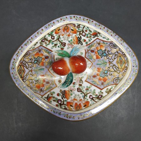 Ciotolina porta caramelle con coperchio made in Cina anni 70