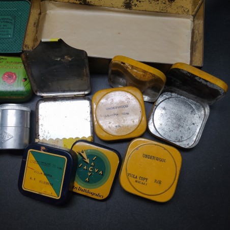 Lotto di 19 scatole di latta vintage, farmaceutiche cosmetiche cancelleria