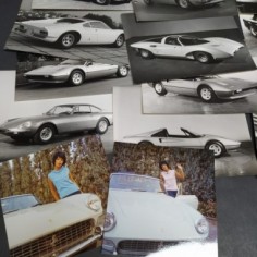 Lotto di 23 foto di automobili Ferrari Pininfarina. Condizioni mediocri, pieghe 2
