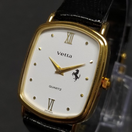 Orologio da uomo Vetta al quarzo con Cavallino Ferrari mai usato. Buono