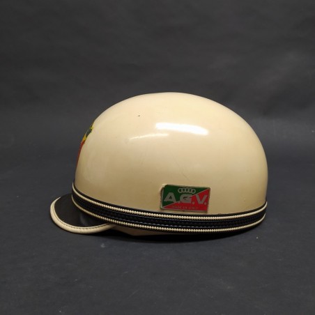 Casco AGV Valenza vintagee con adesivo Abarth, dettagli in pelle. Graffi