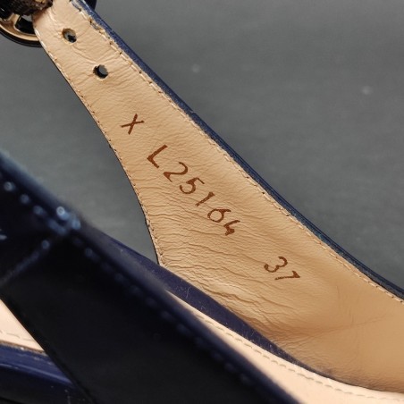 Stuart Weitzman décolleté slingback blu vernice tacco largo n.37