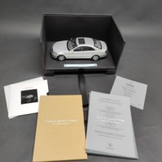 Mercedes-Benz Classe S W221 1:18 Modellino + Kit Lancio 2005
