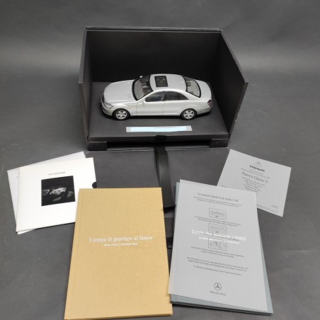 Mercedes-Benz Classe S W221 1:18 Modellino + Kit Lancio 2005