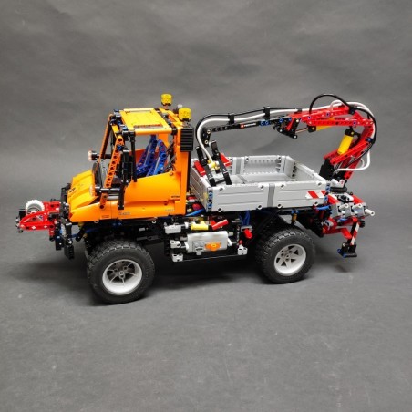 Lego Technic 8110 camion con gru a benna Mercedes Unimog U400