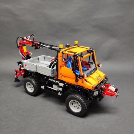 Lego Technic 8110 camion con gru a benna Mercedes Unimog U400