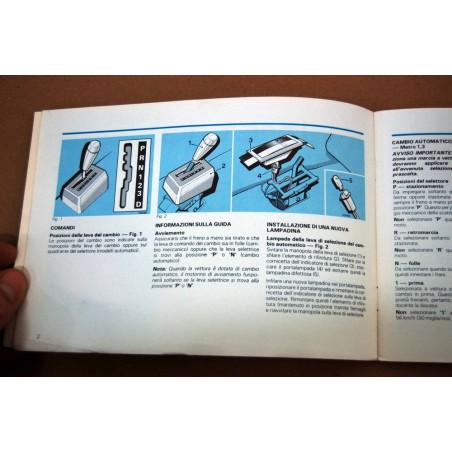 LIBRETTO USO MANUTENZIONE AUSTIN MINI METRO 1981 MACCHIE E PIEGHE - BUONO