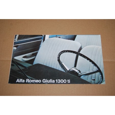 PROSPEKT BROCHURE DEPLIANT ALFA ROMEO GIULIA 1300 ti GERMAN TEXT