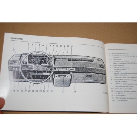 LIBRETTO USO MANUTENZIONE VOLKSWAGEN VW POLO 1982 - MOLTO BUONO