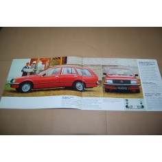 PROSPEKT BROCHURE DEPLIANT OPEL REKORD CARAVAN 1978 - 4 PAGINE 2