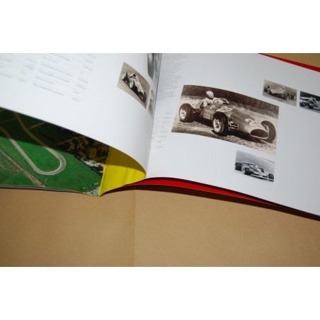 Brochure promozionale Pilota Ferrari - Corsi di guida veloce - Discreto