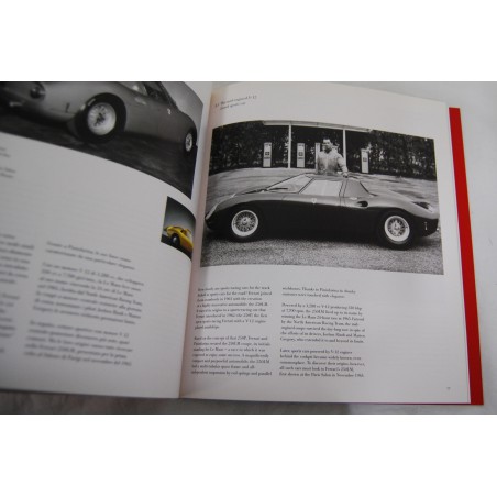 Libro Ferrari: 50 anni di innovazioni tecnologiche - 1947-1997