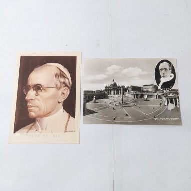 Lotto di due cartoline illustrate con Pio XII indirizzate alla Famiglia Borromeo