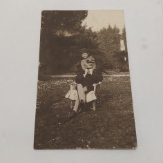 Fotografia del Re Vittorio Emanuele III con il figlio Umberto II adolescente