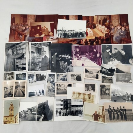 Cartellina con vario materiale della medaglia d'oro FULVIO SETTI - 40 foto