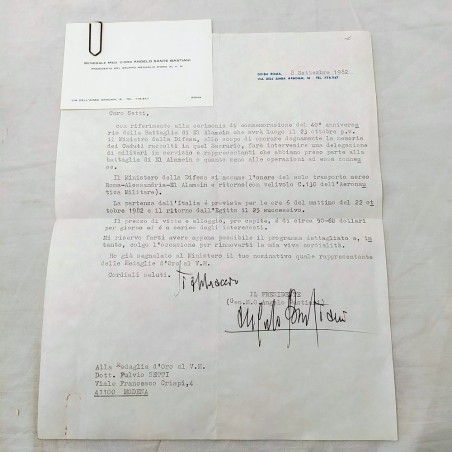 Cartellina con vario materiale della medaglia d'oro FULVIO SETTI - 40 foto