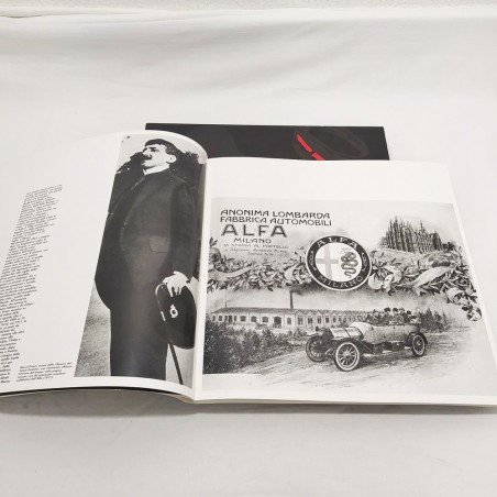 Libro ALFA ROMEO in box rigido EFFETTO ALFA 1983