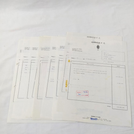 Lotto di 13 contratti / fatture JUVENTUS anni 90