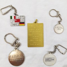 Lotto di 5 portachiavi sportivi anni 70 2