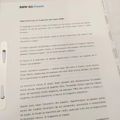 Opuscolo museo BMW Zeitmotor BMW Presse testo in italiano 2