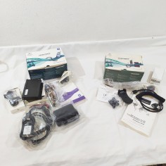 Motorola - Set cellulare per auto - Nuovo + altri componenti - 2 scatole