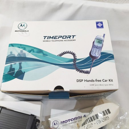 Motorola - Set cellulare per auto - Nuovo + altri componenti - 2 scatole
