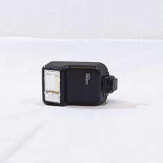 CONTAX Fash fotografico vintage modello TLA20 con custodia Inusato 2