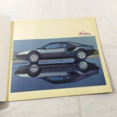 FERRARI Mondial Quattrovalvole Brochure 9 pagine 1982 Stampato 242/82 2