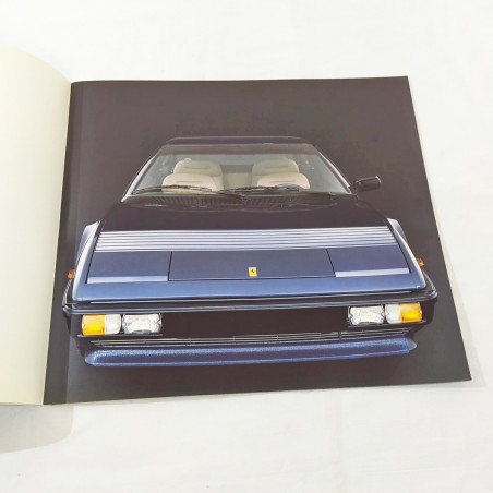 FERRARI Mondial Quattrovalvole Brochure 9 pagine 1982 Stampato 242/82