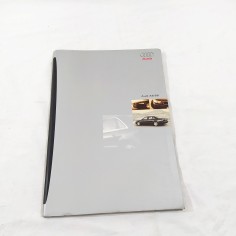 AUDI A8 e S8 cartella con 2 brochures carrozzeria e dati tecnici 1997