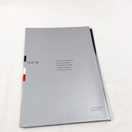 AUDI A8 cartellina IL SALTO DI QUALITA' Equipaggiamento