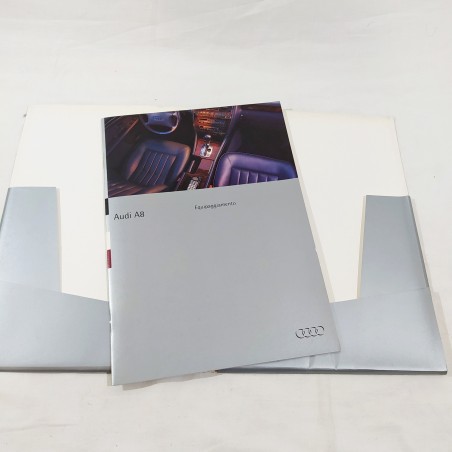 AUDI A8 cartellina IL SALTO DI QUALITA' Equipaggiamento