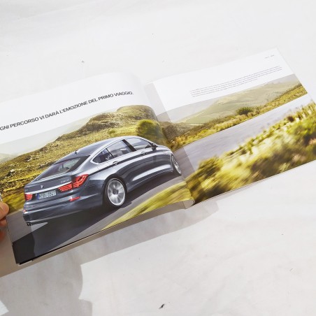 NUOVA BMW SERIE 5 Gran Turismo brochure 67 pagine 2010