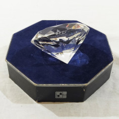 Cristallo fermacarte DIAMOND RESORTS International diamante 80x50 mm 2