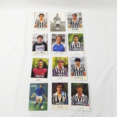 Lotto di 12 cartoline giocatori Juventus con autografi originali