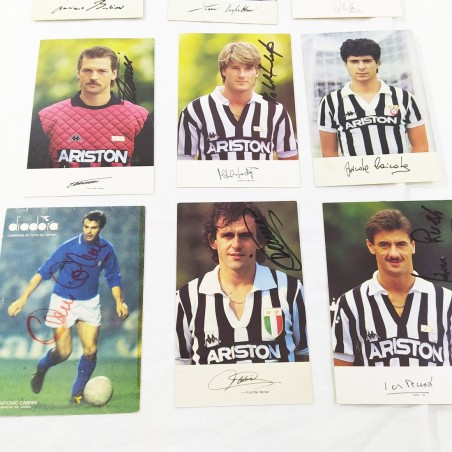 Lotto di 12 cartoline giocatori Juventus con autografi originali