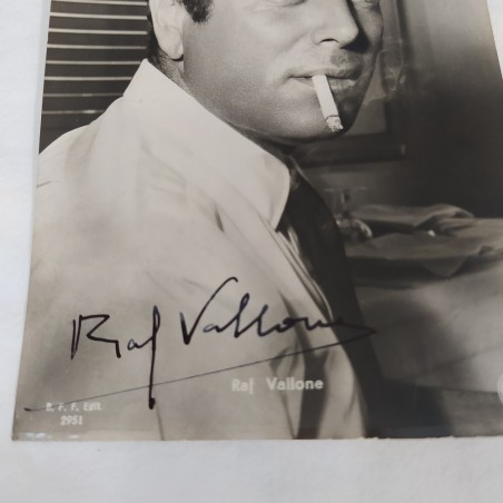 RAF VALLONE cartolina promozionale con autografo originale